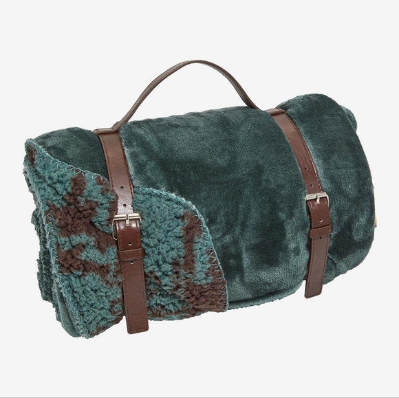 Disney A Goofy Movie fishing Blanket 60" X 70" throw nwt - Picture 2 of 2